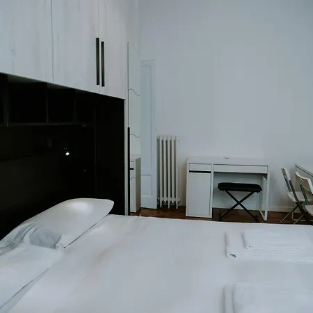 Lägenhet Superstudio 2 Bedrooms Heart Of Milano